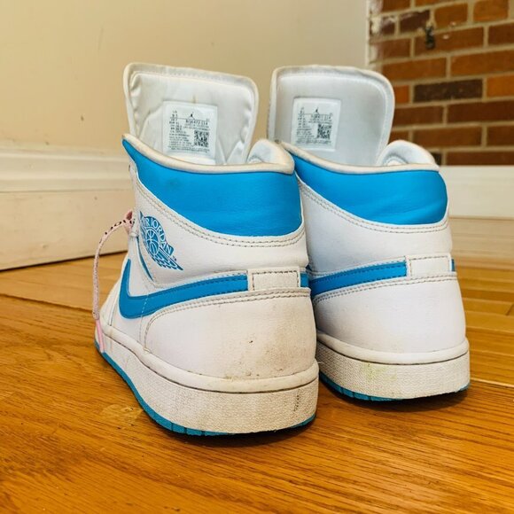 Nike Air Jordan 1 MID UNC Powder Blue White BQ6472-114 Womens Size 9.5 - Picture 5 of 12